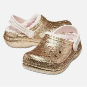 CROCS Rose Gold Kids Clogs with Fleece Lining NWOB